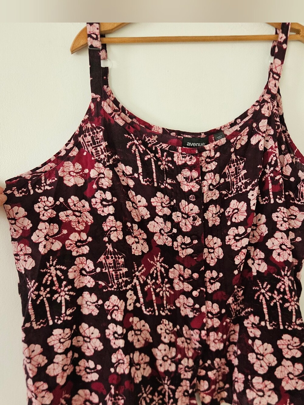 Avenue Womens Top 26/28 4X Boho Hawaiian Lightweight Pleated Floral Tropical
